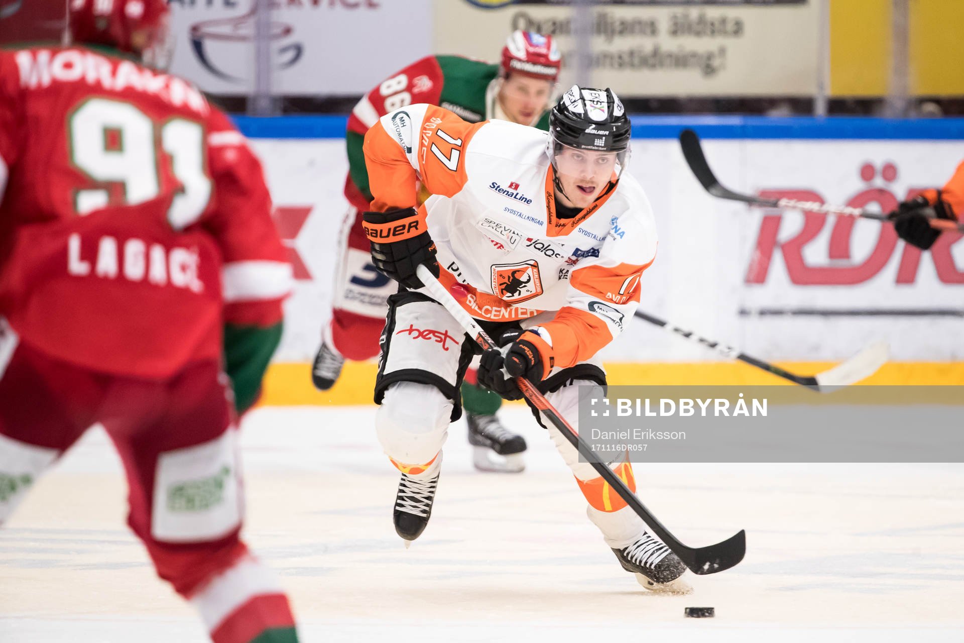 Karlskronas Joel Kellman  i ishockeymatchen i SHL mellan
