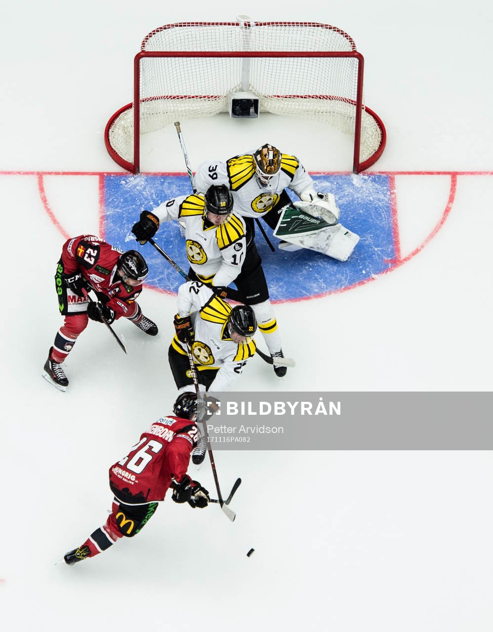 Malmö Redhawks Axel Wemmenblorn och Christoffer Forsberg