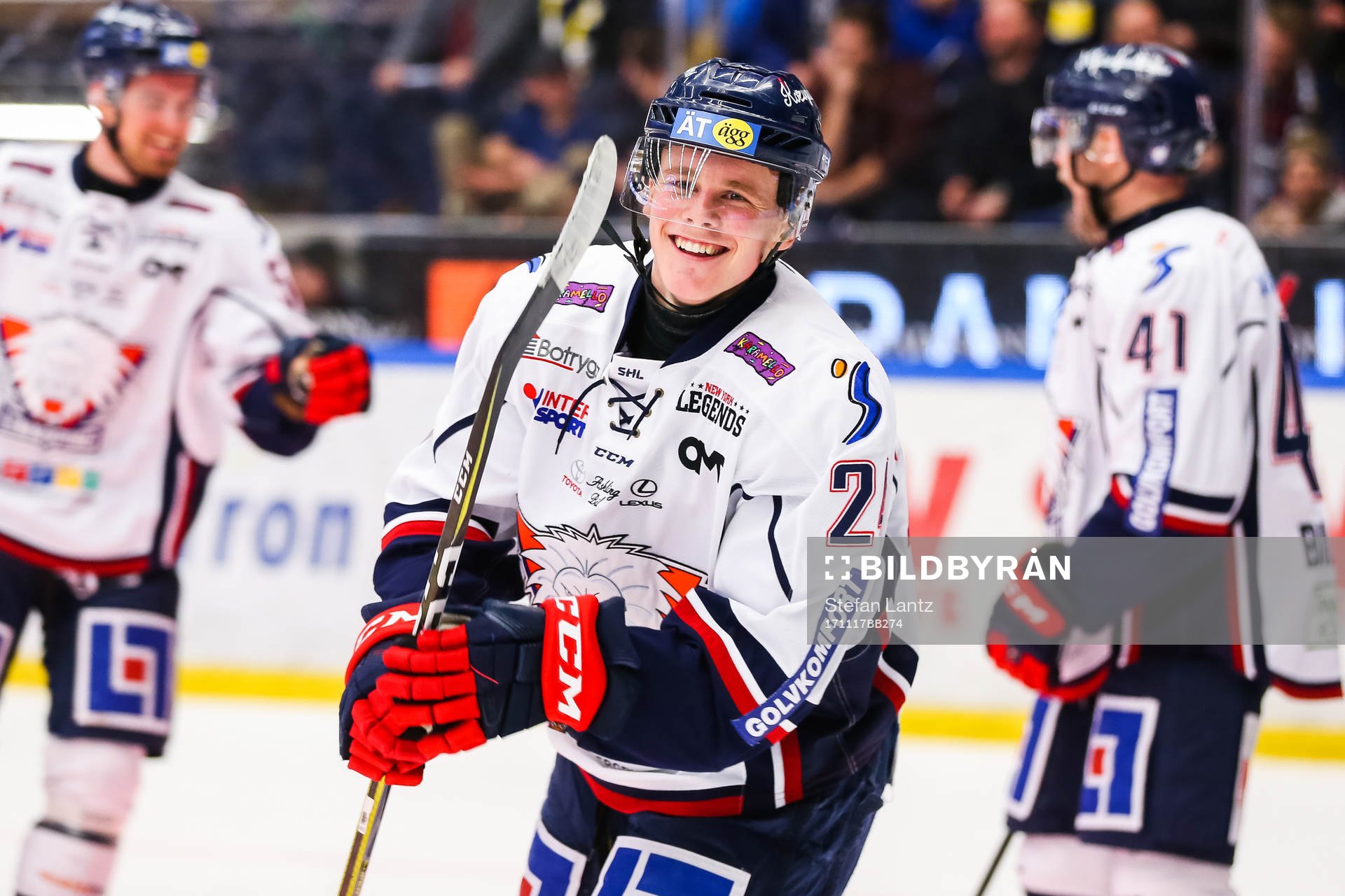 Linköpings Emil Sylvegård och Johan Södergran jublar