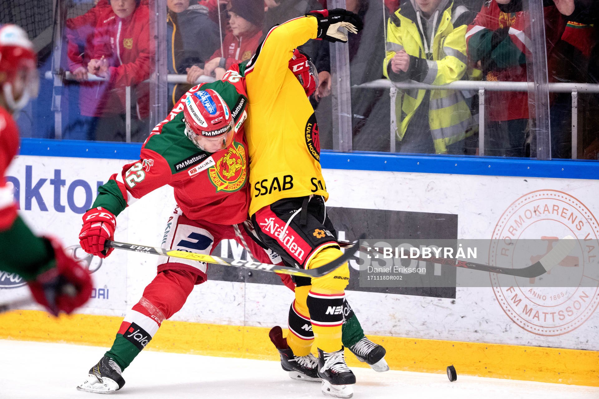 Moras Matias Lassen och Luleås Ryan Johnston