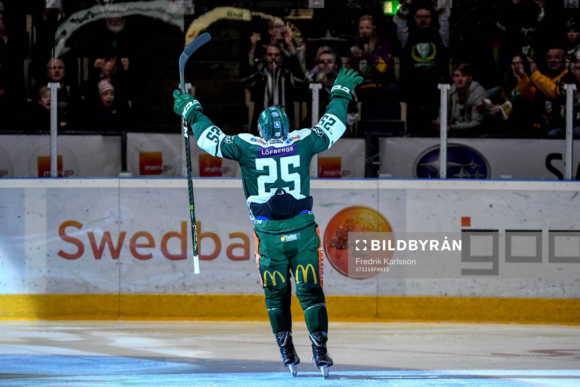 Färjestads Martin Johansson jublar