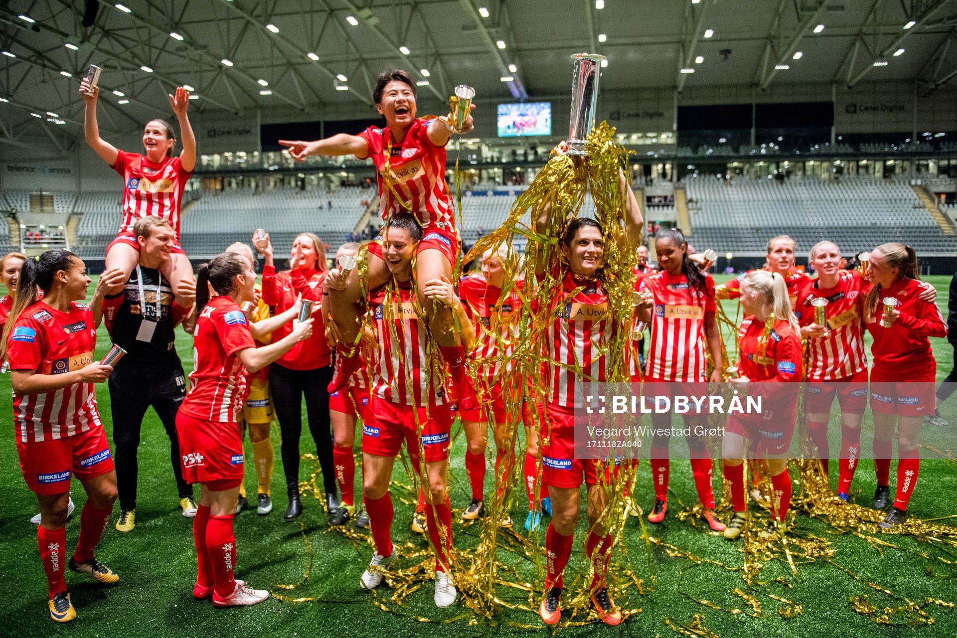 Meryll Krysteen Rosales Serano Abrahamsen, Emily Gielnik
