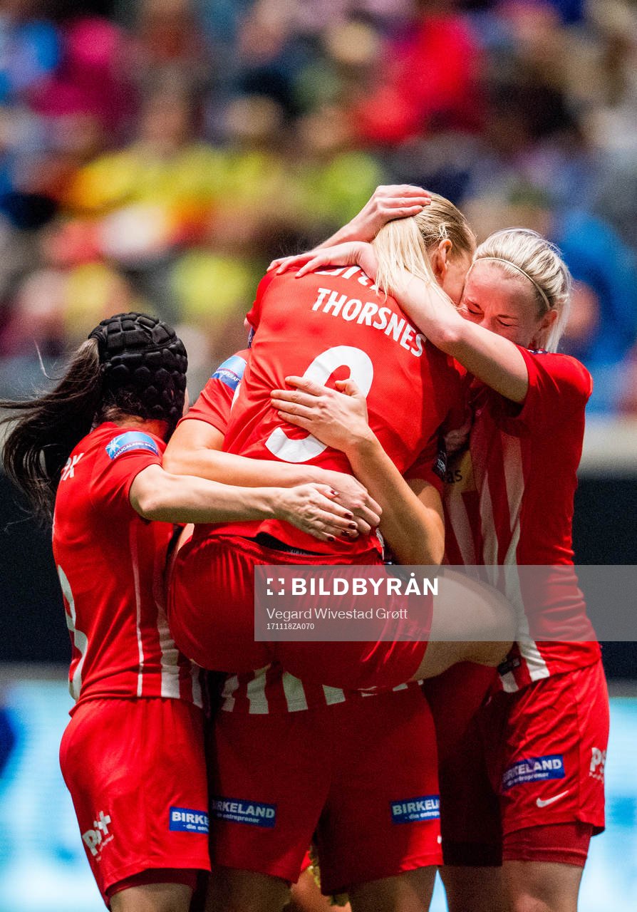 Elise Hove Thorsnes of Avaldsnes celebrates with Cecilie