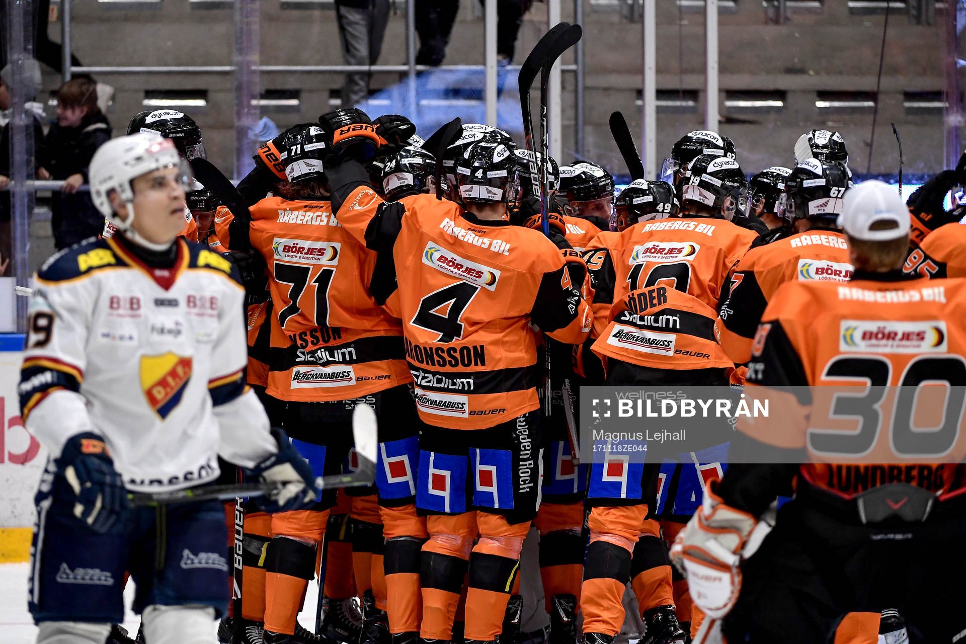 Karlskronas spelare jublar