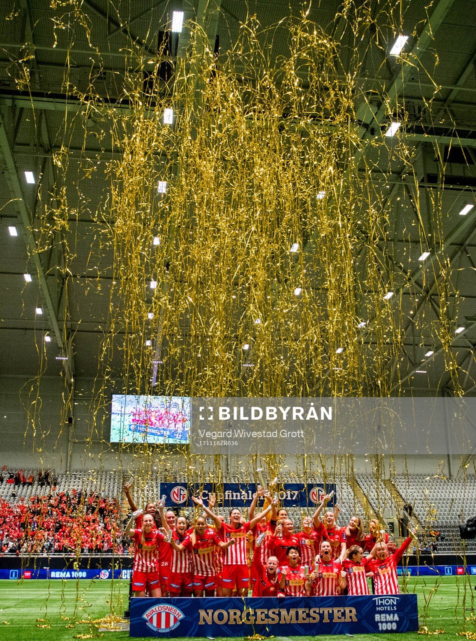 Players of Avaldsnes celebrate winning the cup final match