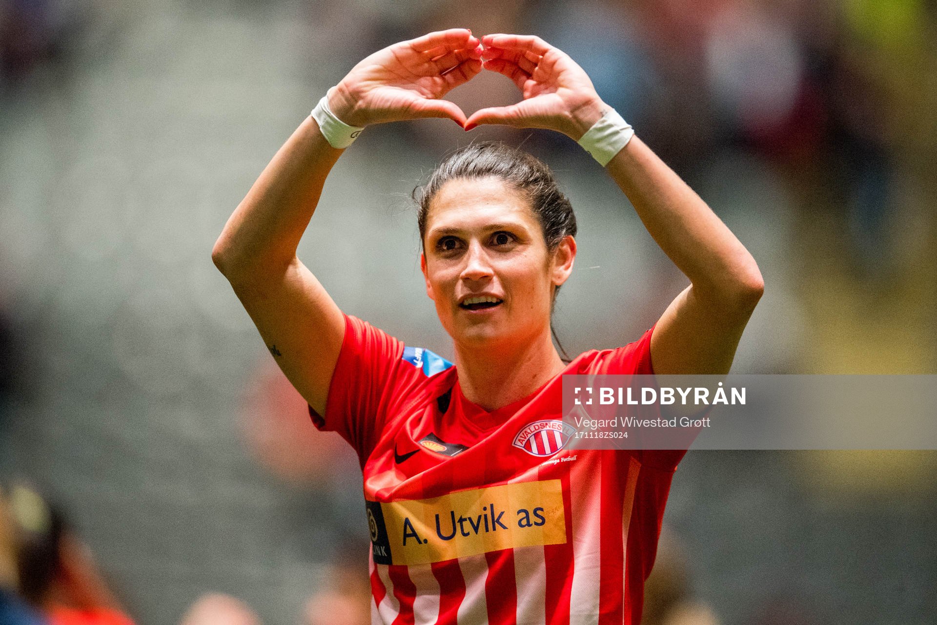 Andreia Rosa de Andrade of Avaldsnes celebrates