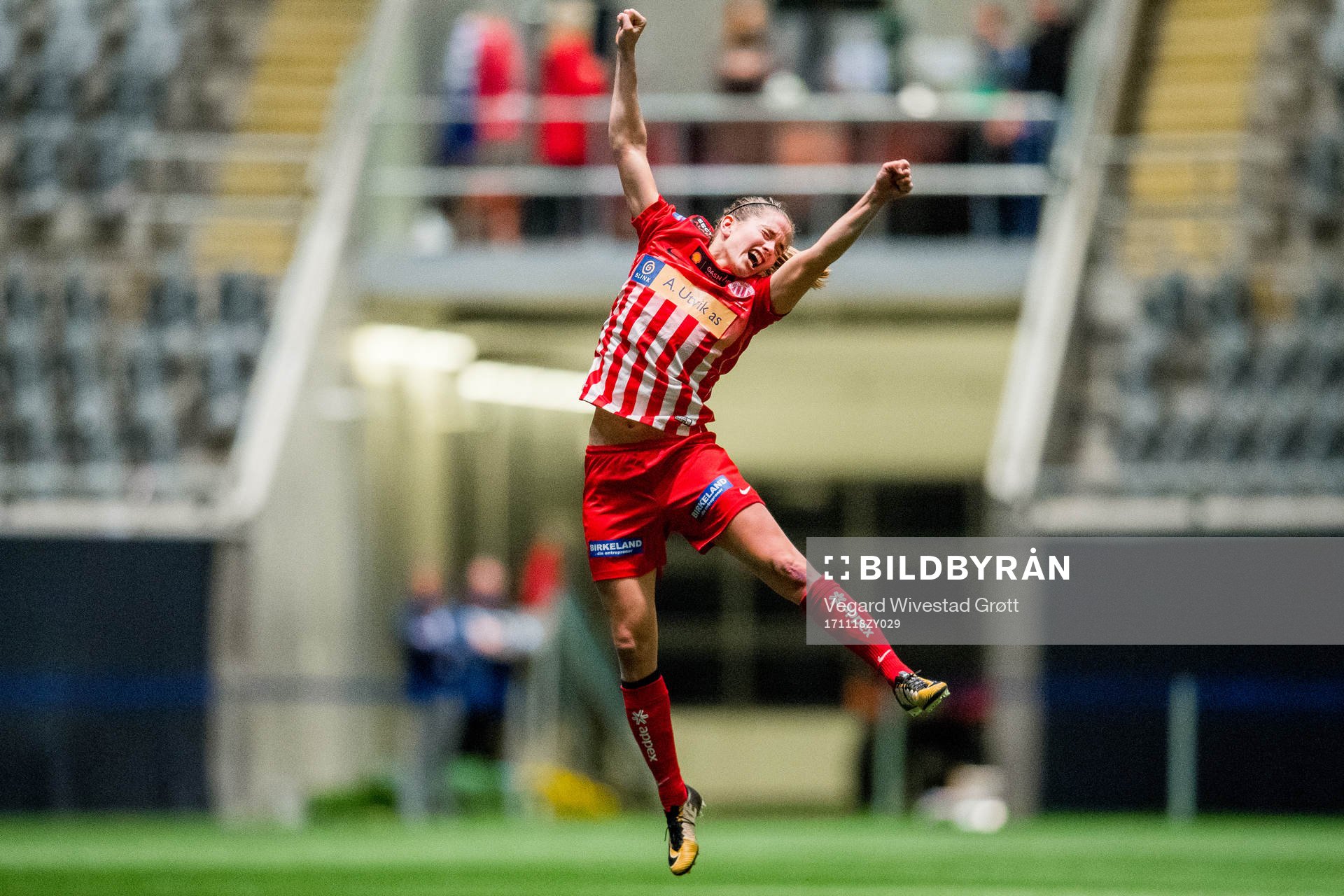 Ingrid Ryland of Avaldsnes celebrates