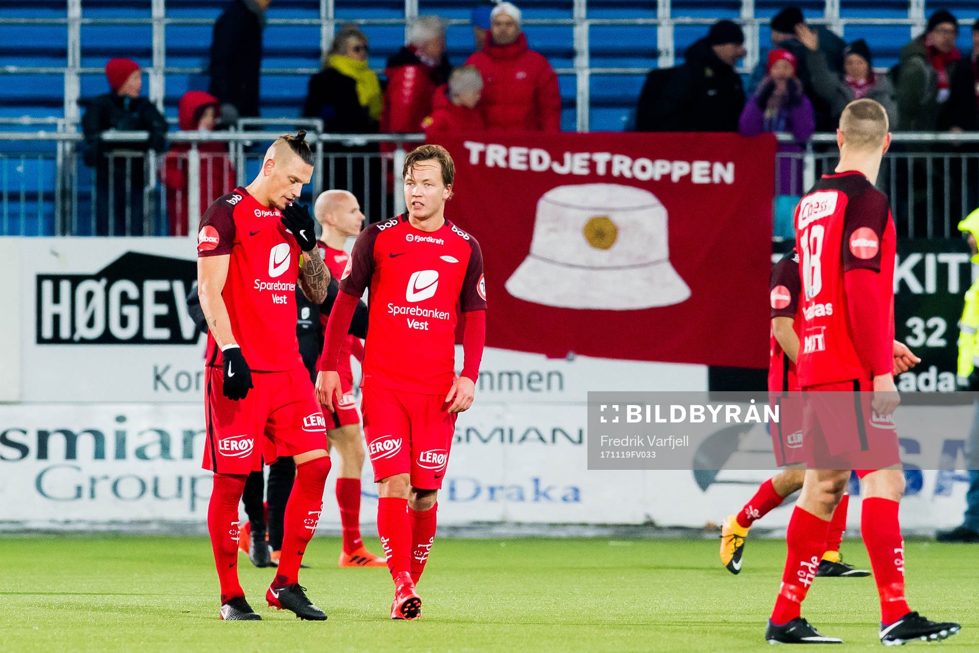 Vito Wormgoor and Fredrik Haugen of Brann look dejected