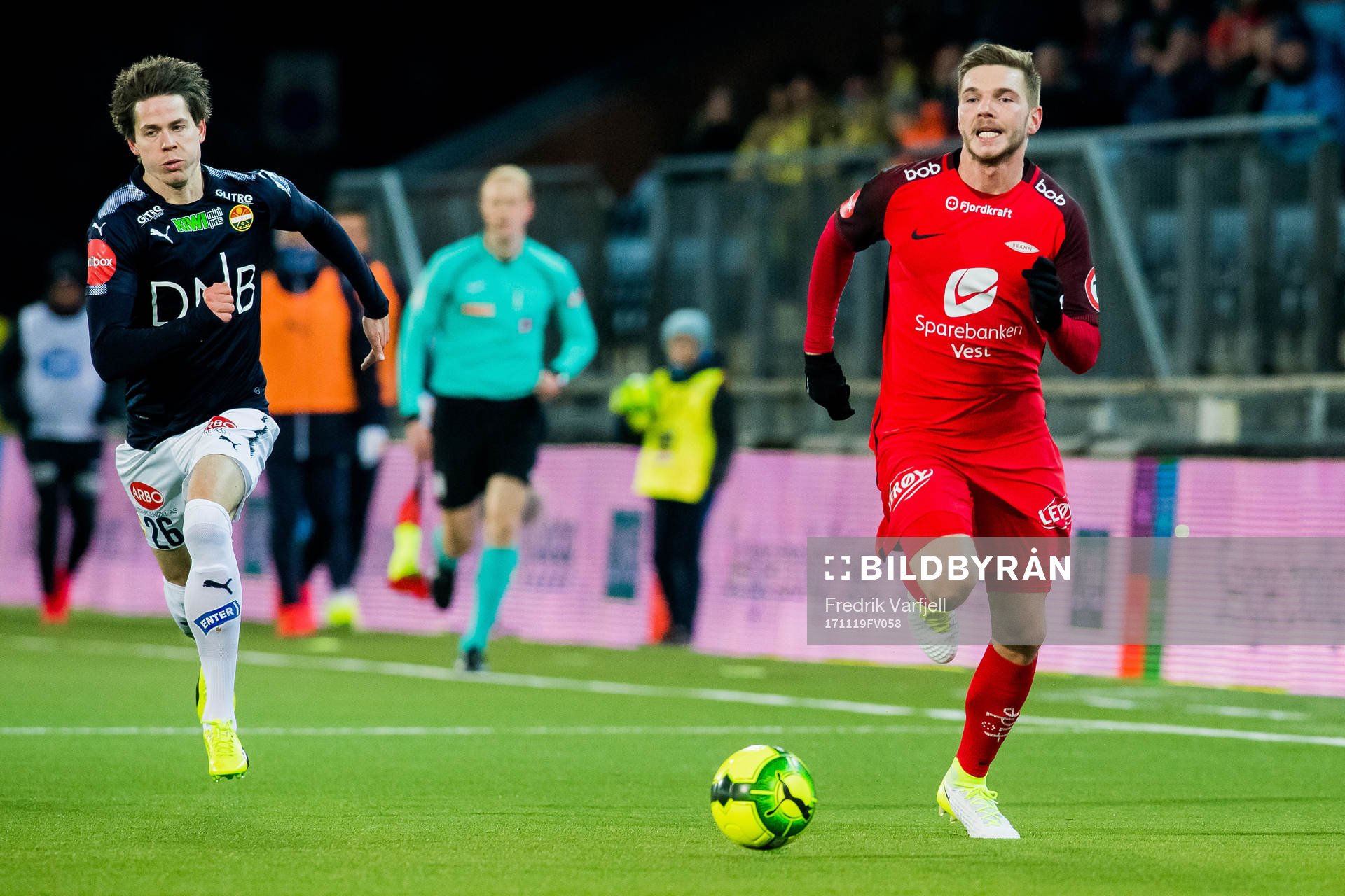 Lars Vilsvik of Strømsgodset and Gilli Rolantsson of Brann