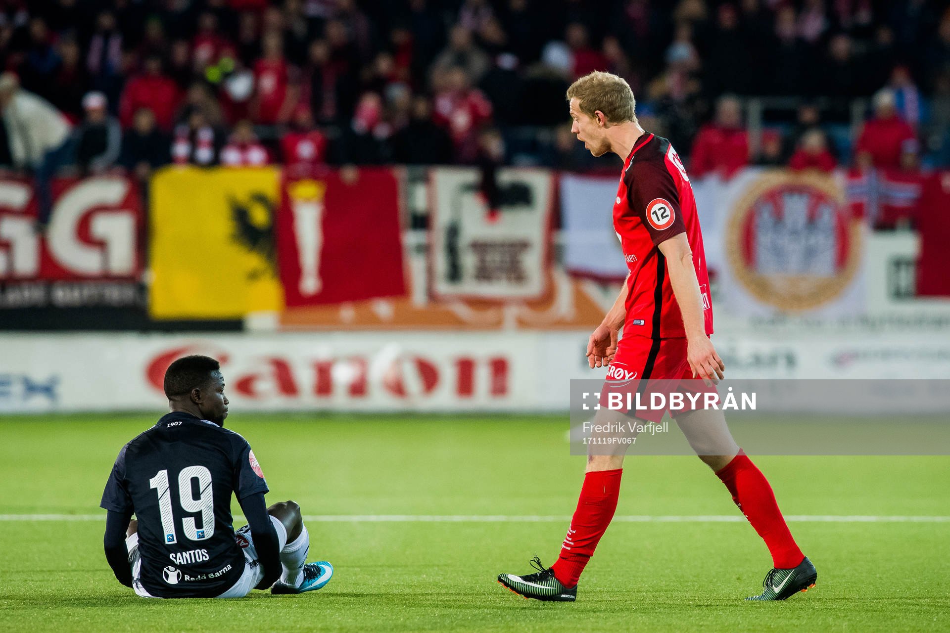 Francisco Júnior of Strømsgodset and Peter Orry Larsen of Brann during the Eliteserien match between Strømsgodset and Brann on November 19, 2017 in Drammen.