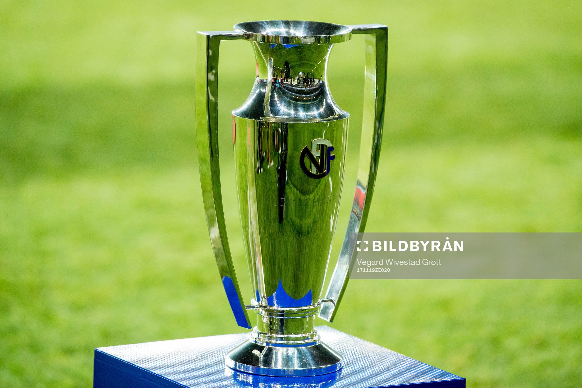 The Eliteserien league trophy