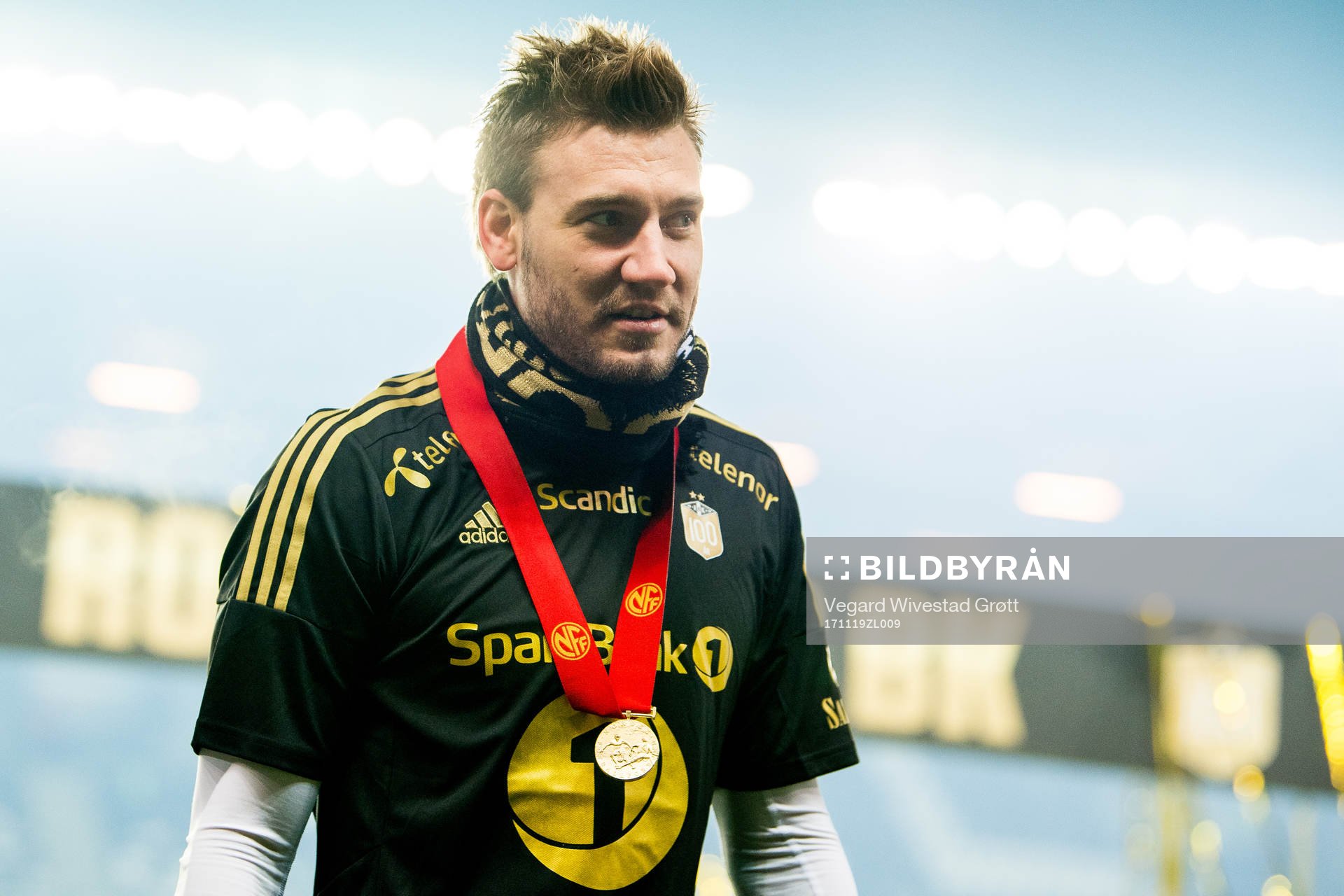 Nicklas Bendtner of Rosenborg with the winner's medal