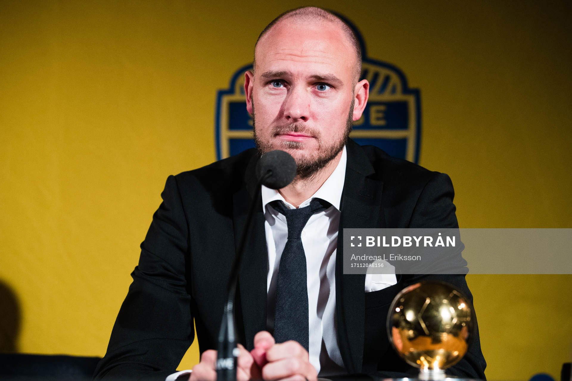Vinnaren av guldbollen Andreas Granqvist på en