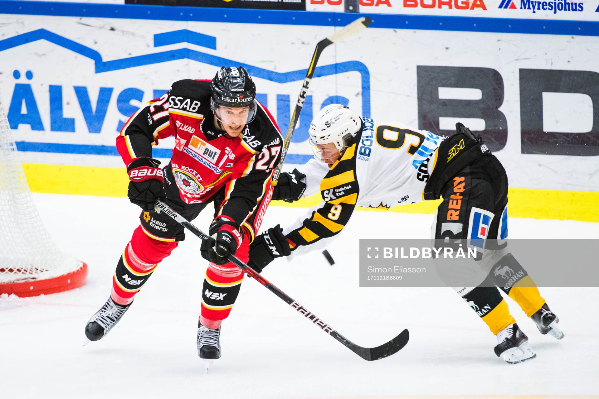 Luleås Brendan Mikkelson och Skellefteås Tim Söderlund