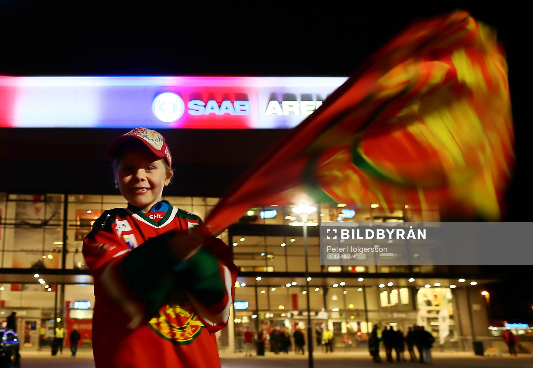 Mora-supporter framför SAAB Arena