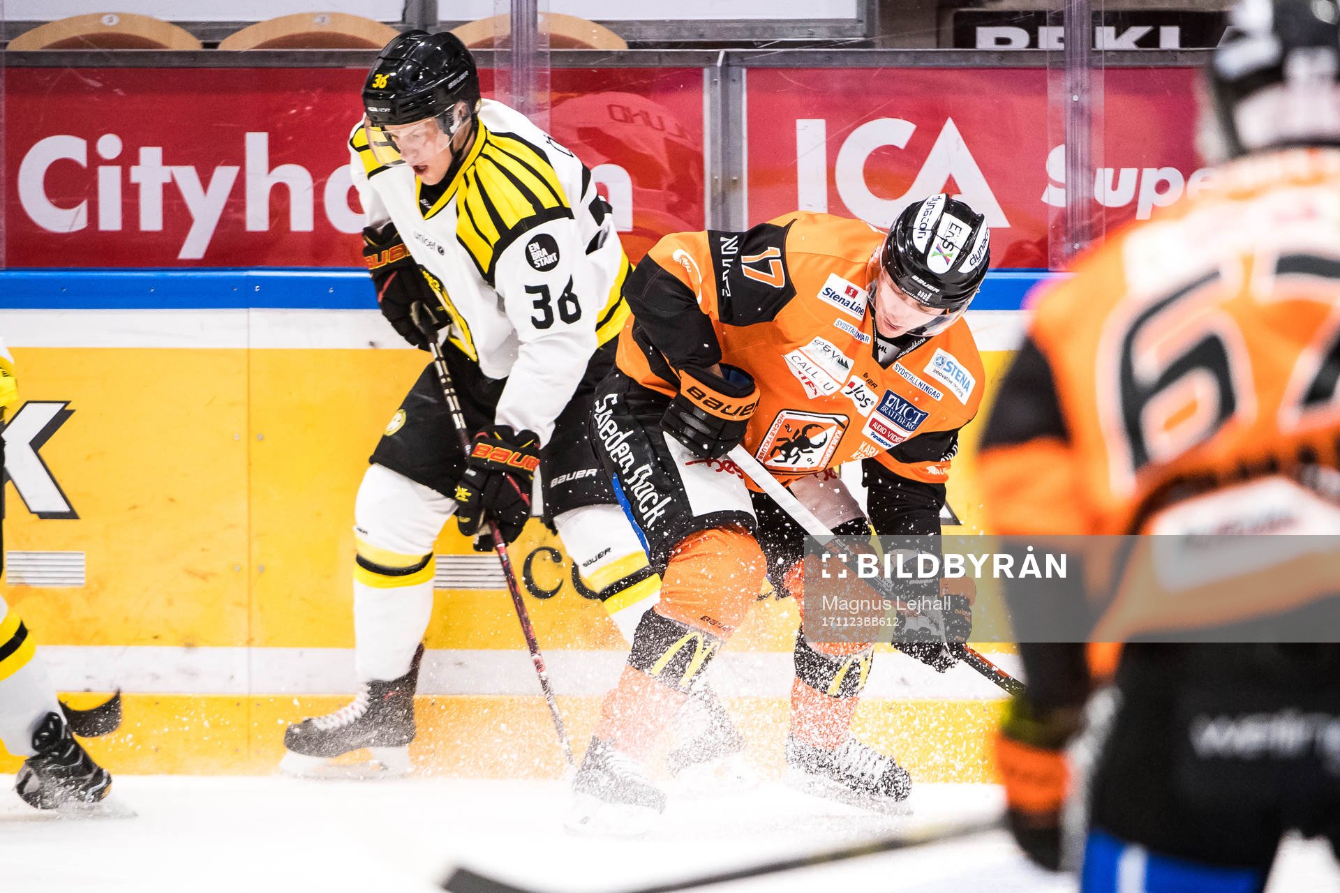 Brynäs Linus Ölund och Karlskronas Joel Kellman