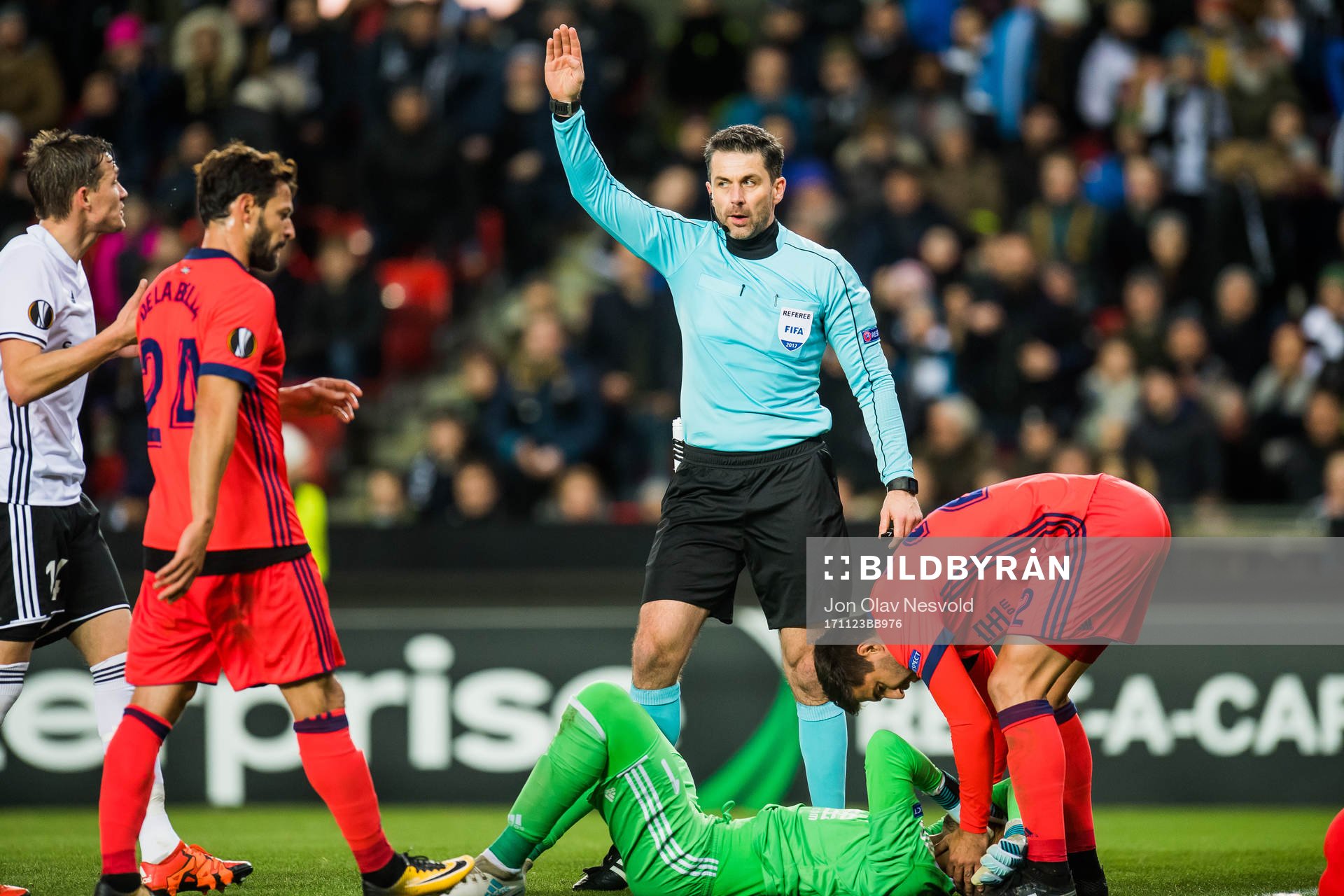 Daniel Stefanski, referee