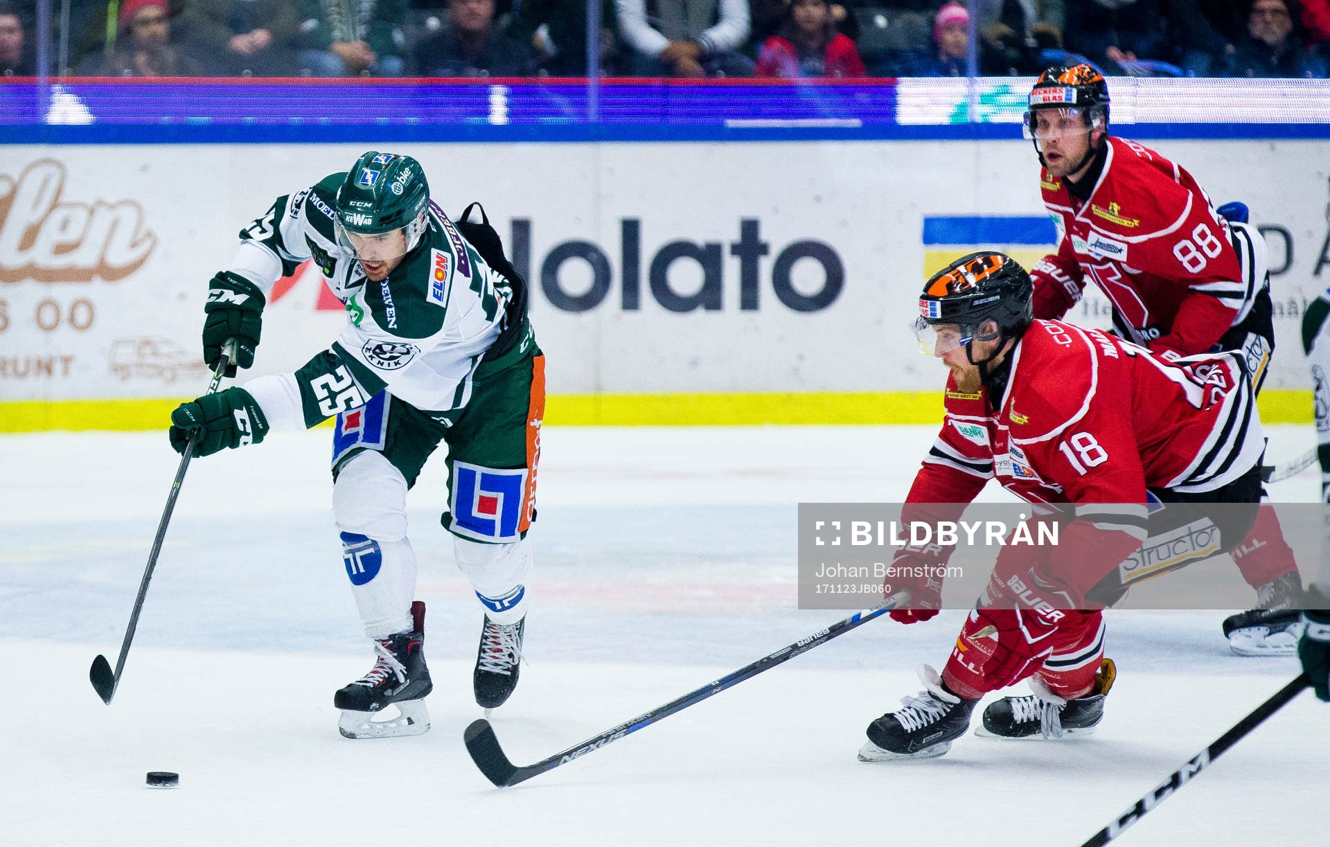 Färjestads Martin Johansson och Örebros Joakim Andersson