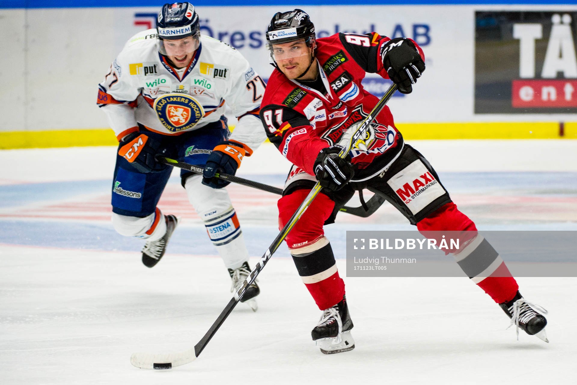 Växjös Martin Lundberg och Malmö Redhawks Max Görtz