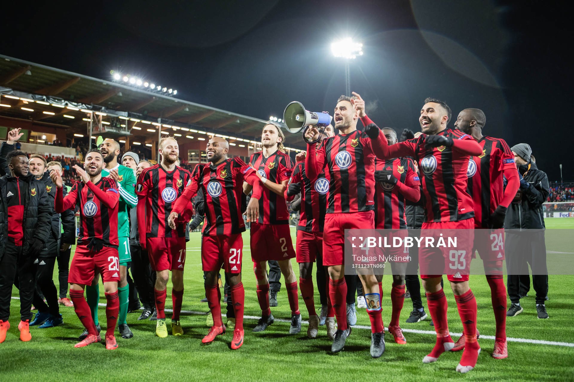Östersunds spelare jublar