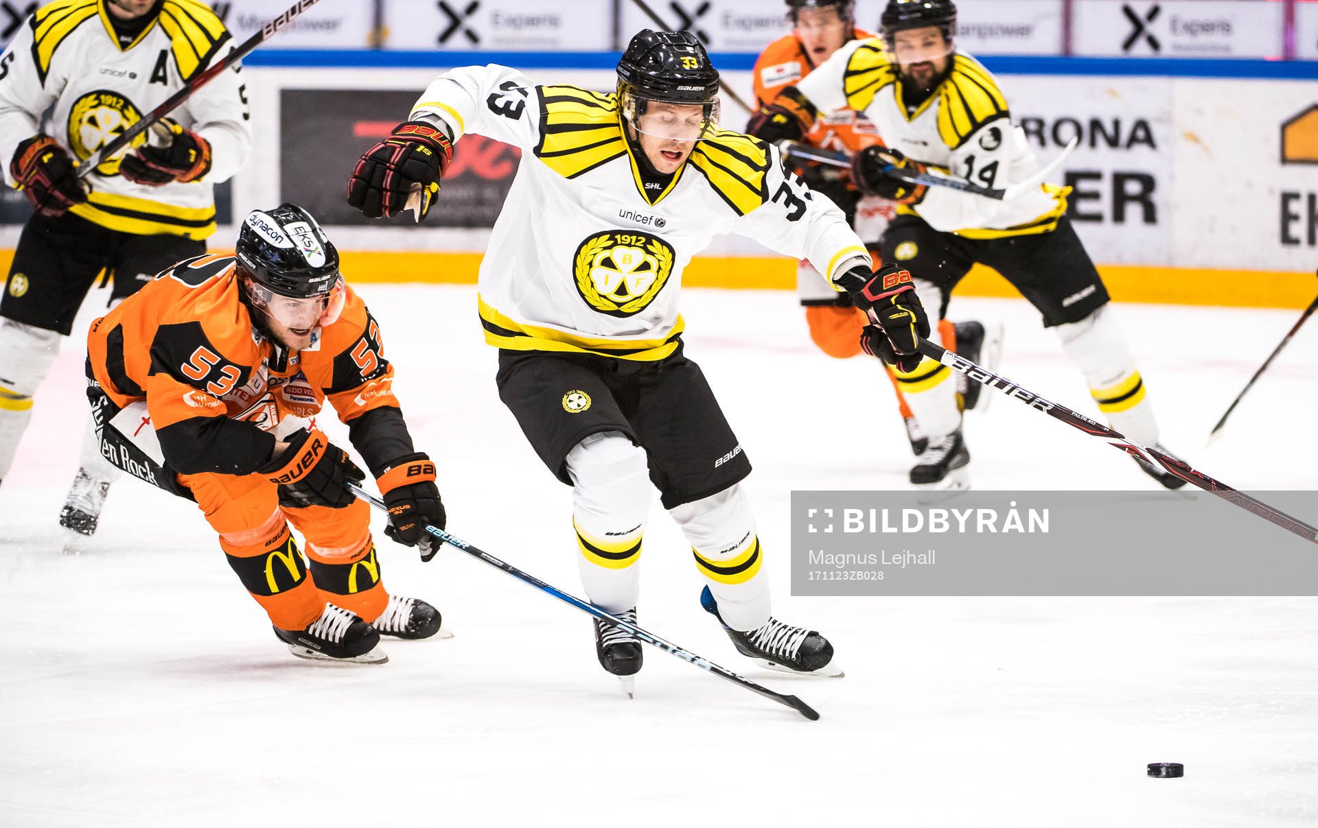 Karlskronas Bobbo Petersson och Brynäs Elias Fälth