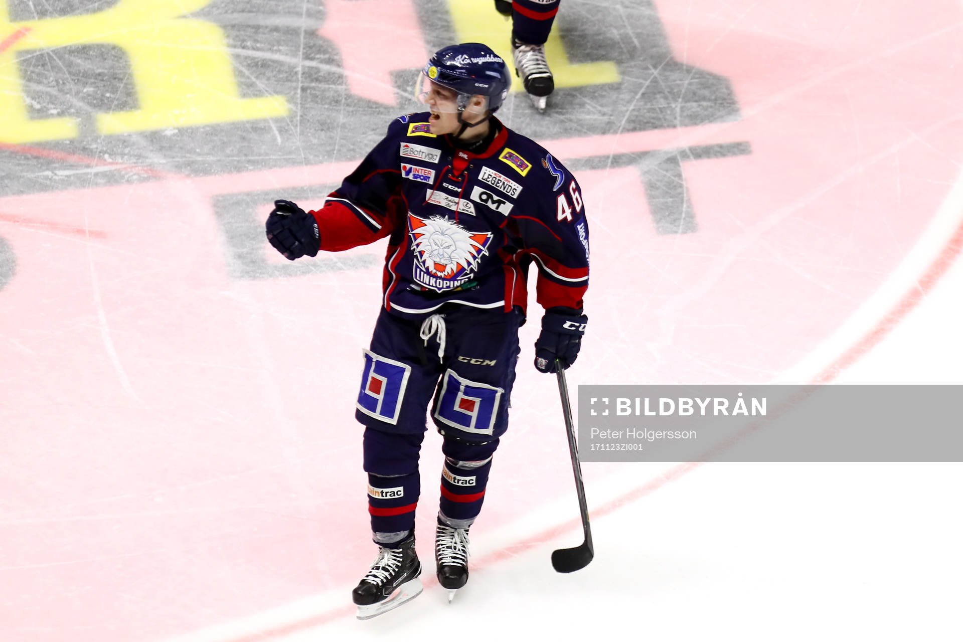 Linköpings Mathis Olimb jublar