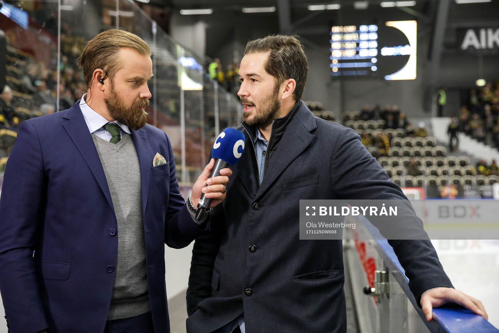Cmores expert Sanny Lindström intervjuar Skellefteås