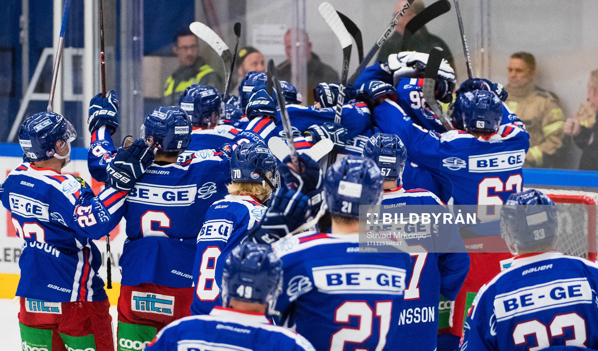 Oskarshamns spelarna jublar