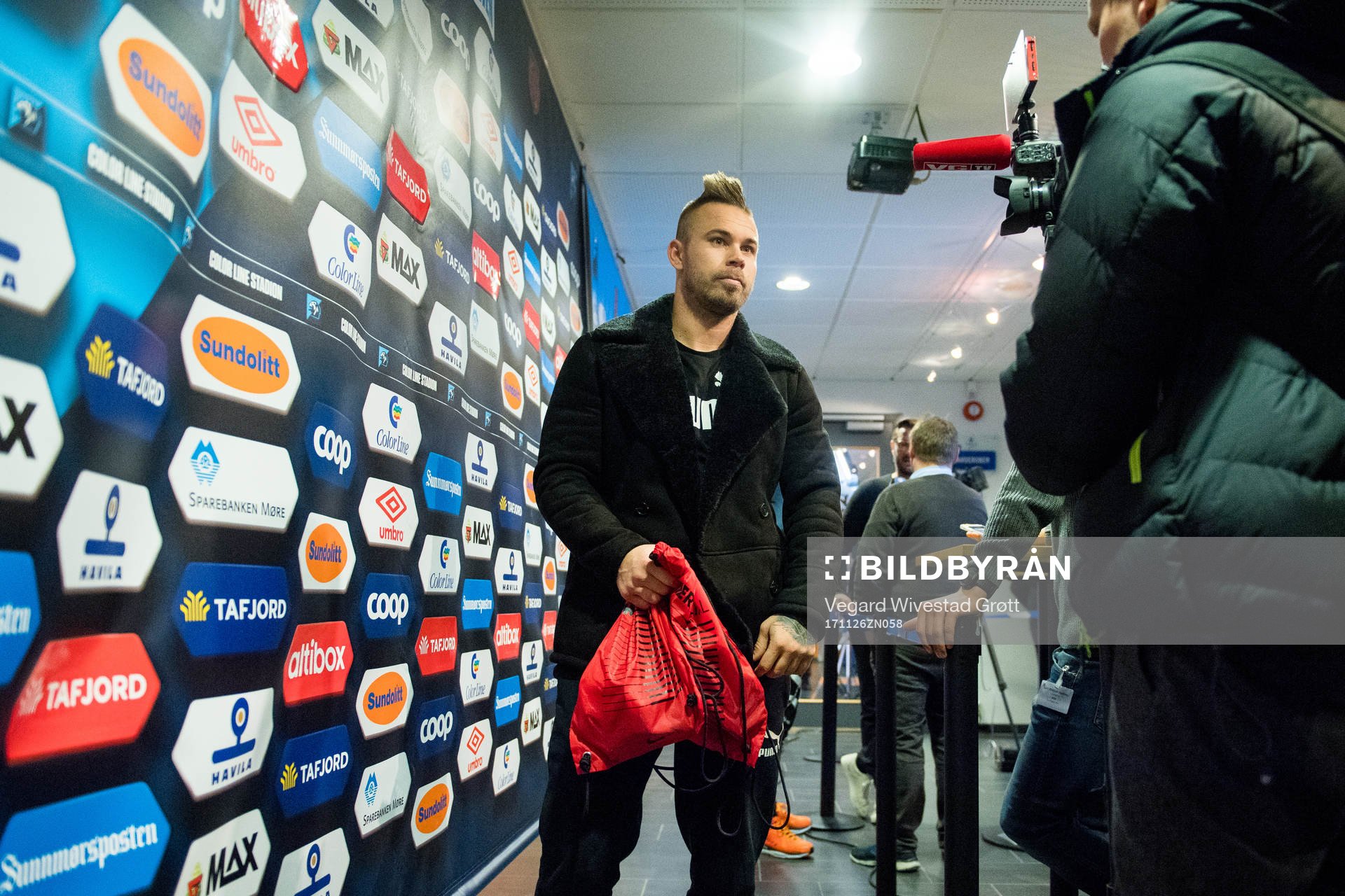 Marcus Pedersen of Strømsgodset talks to the press missing