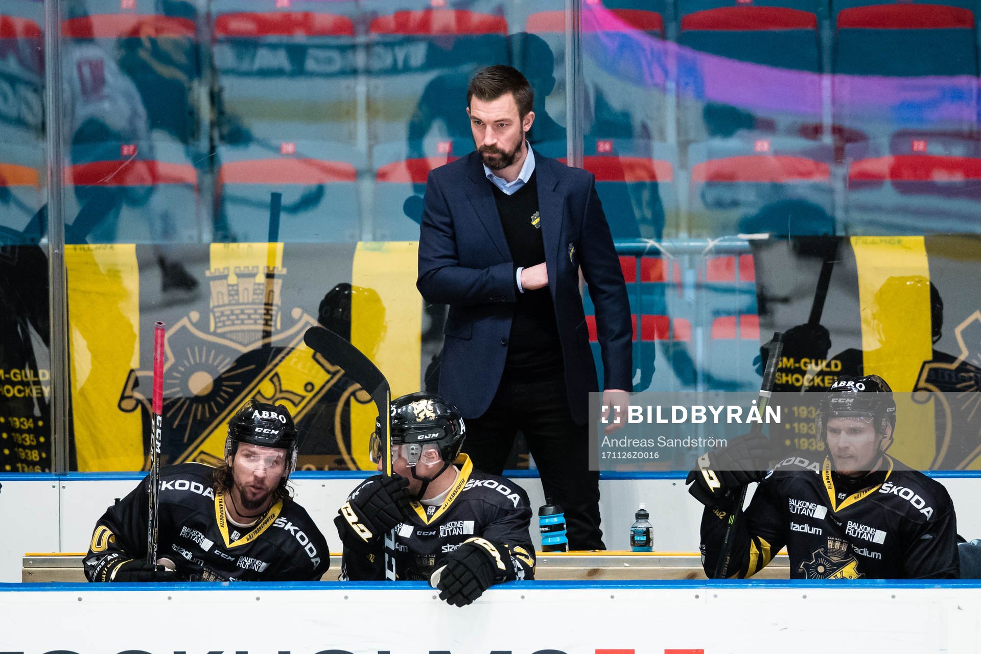 s assisterande tränare David Engblom