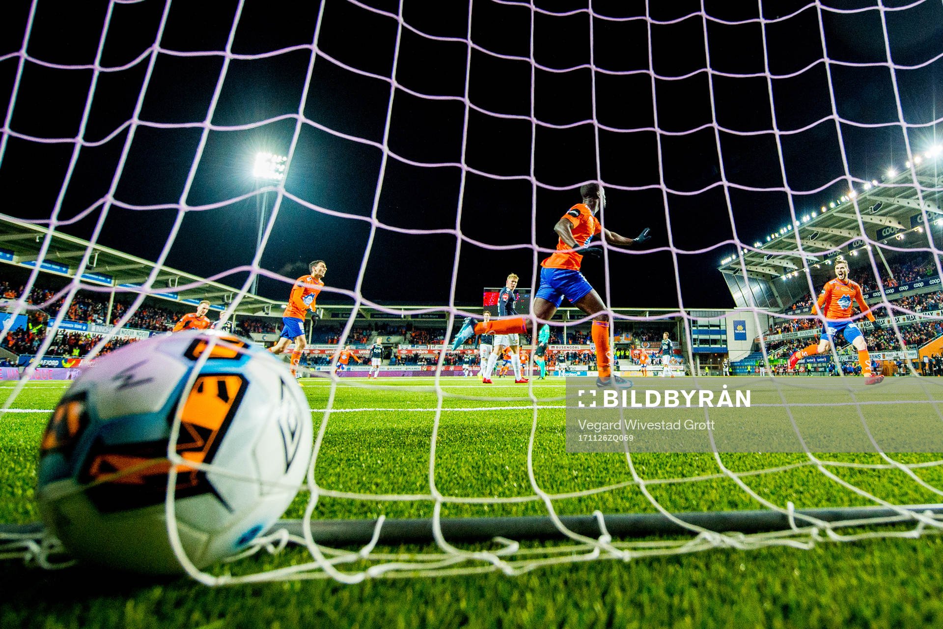 Edwin Gyasi of Aalesund celebrates scoring 2-1