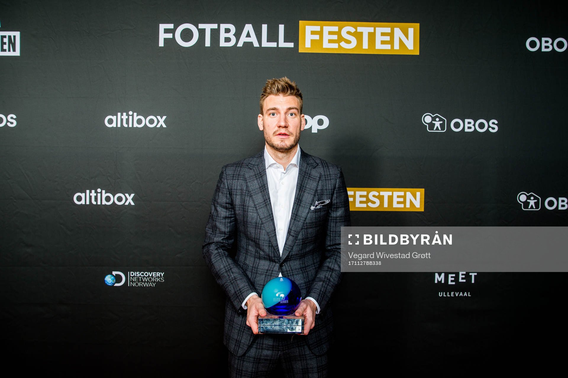 Nicklas Bendtner of Rosenborg poses for a portrait with the award goal of the year during Fotballfesten on November 27, 2017 in Oslo.