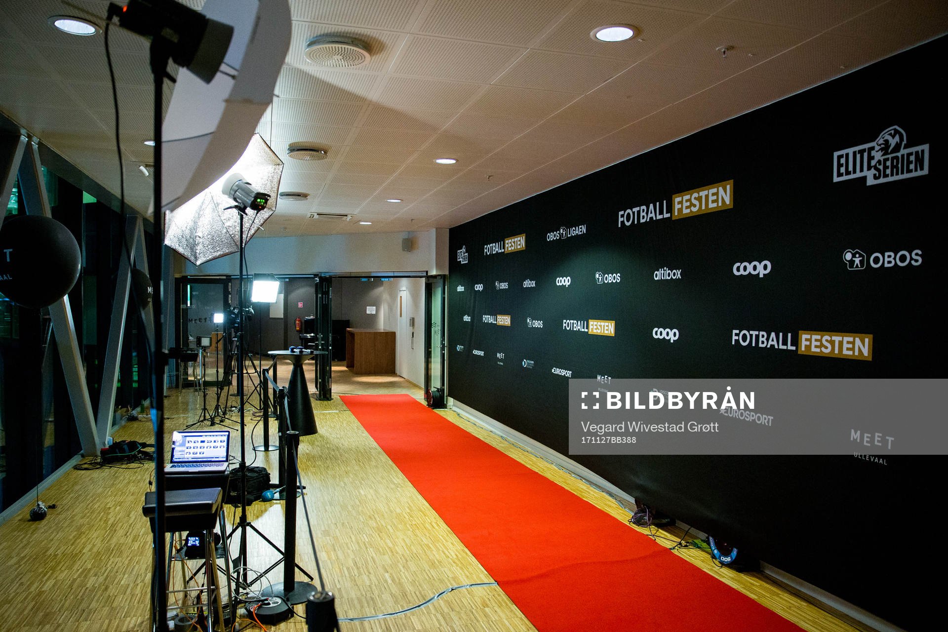 General view of the red carpet