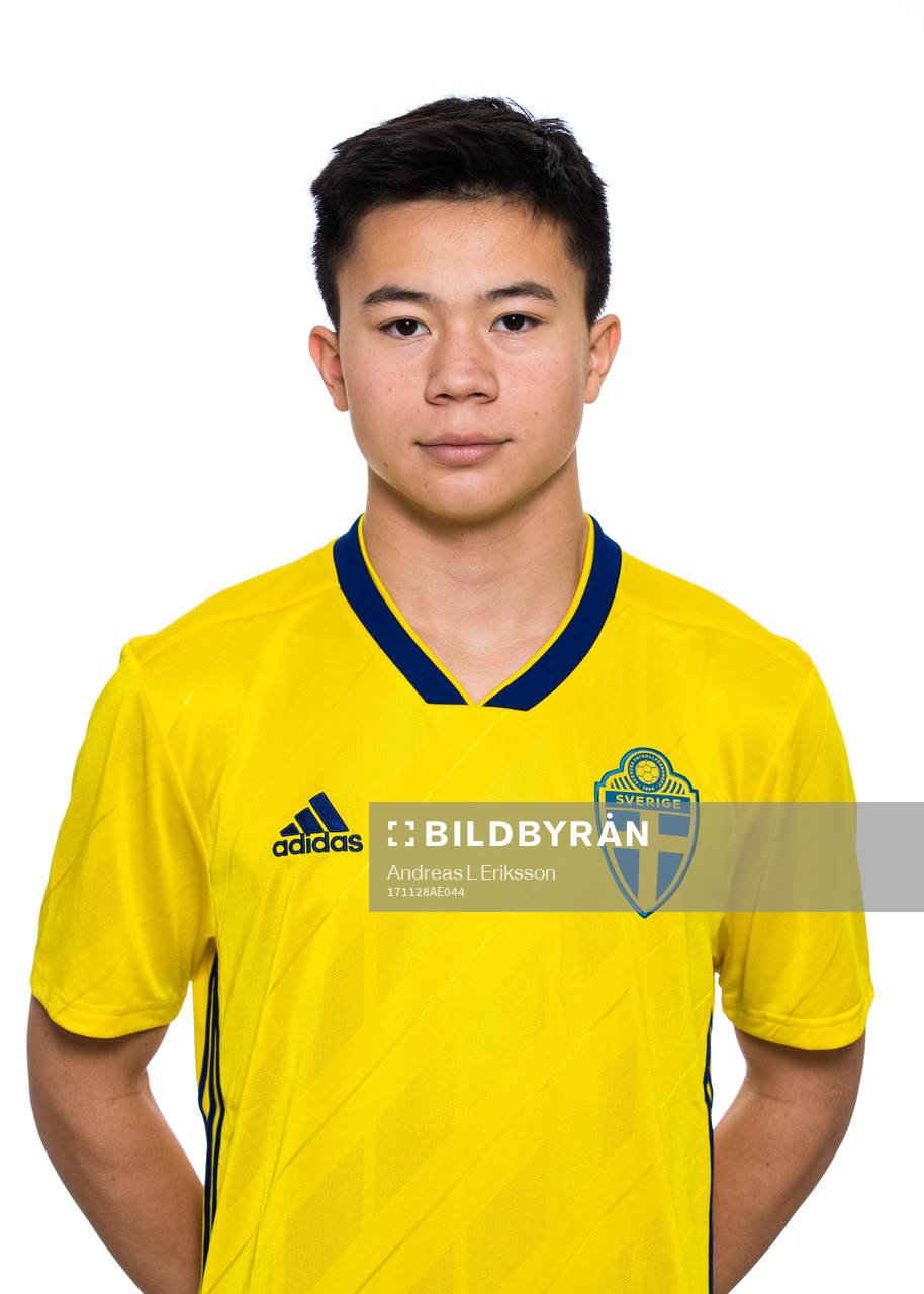 Hugo Moldin i P15/02-landslaget