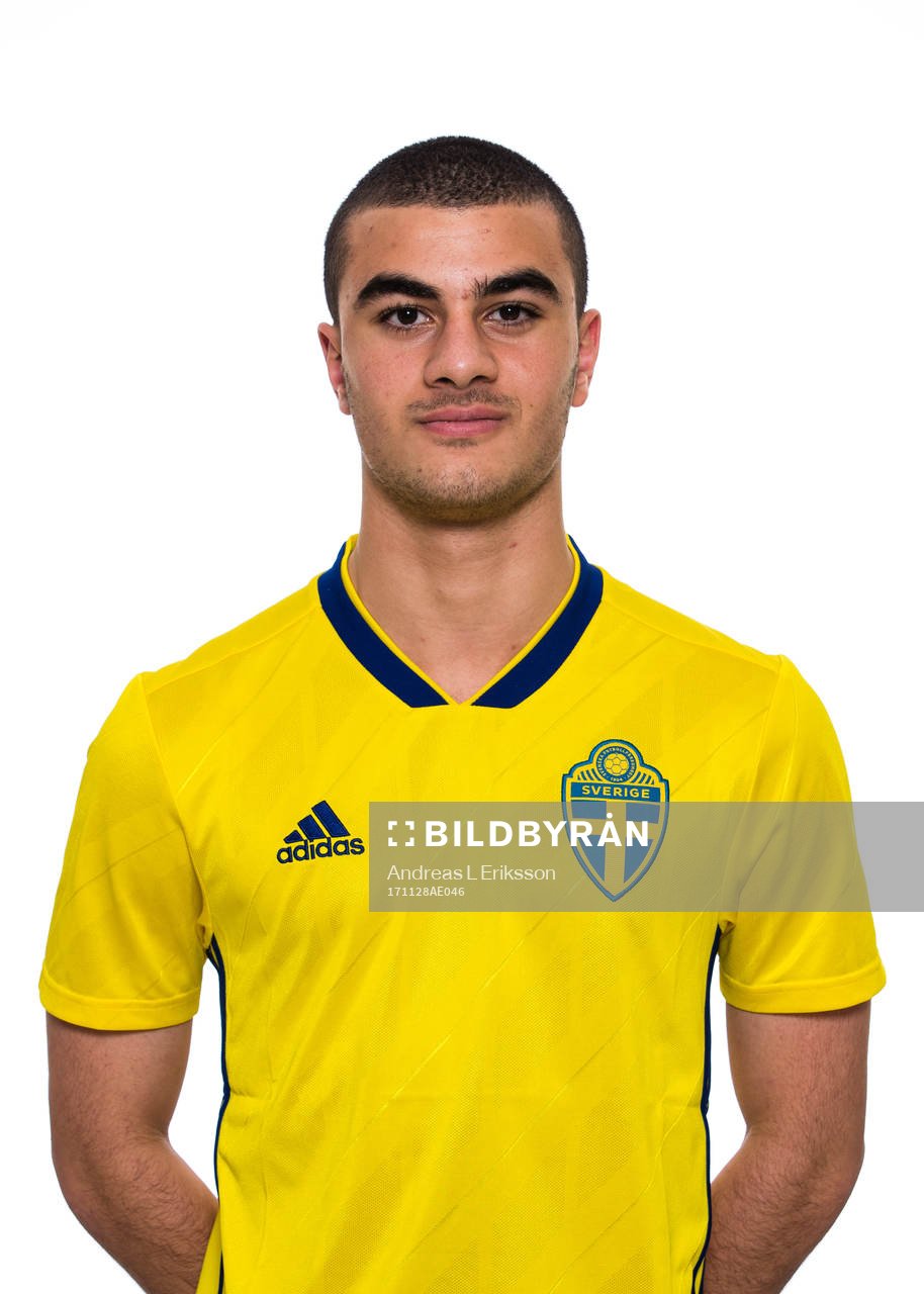 Elias Lotfi i P15/02-landslaget