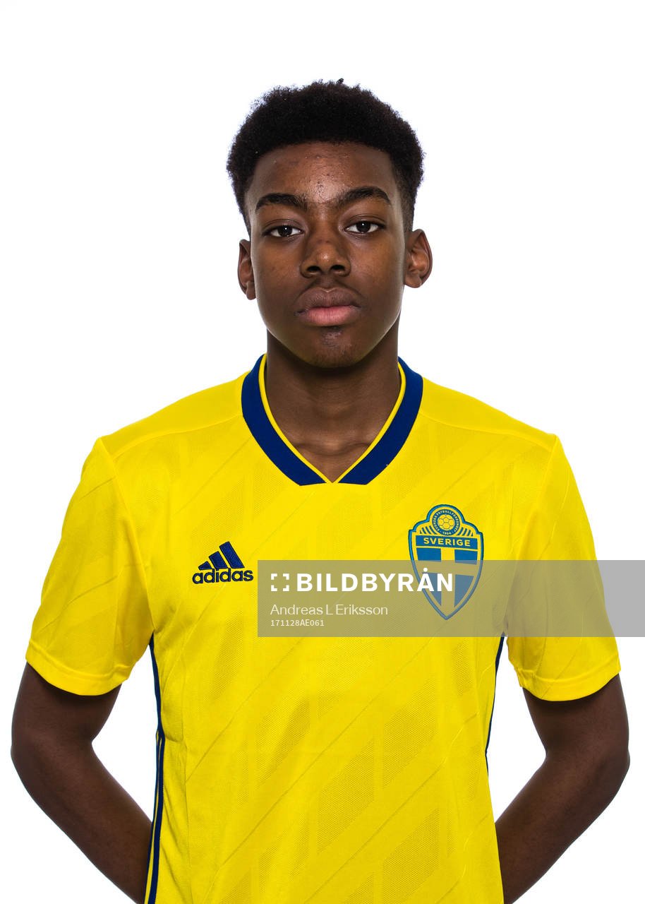 Anthony Elanga i P15/02-landslaget