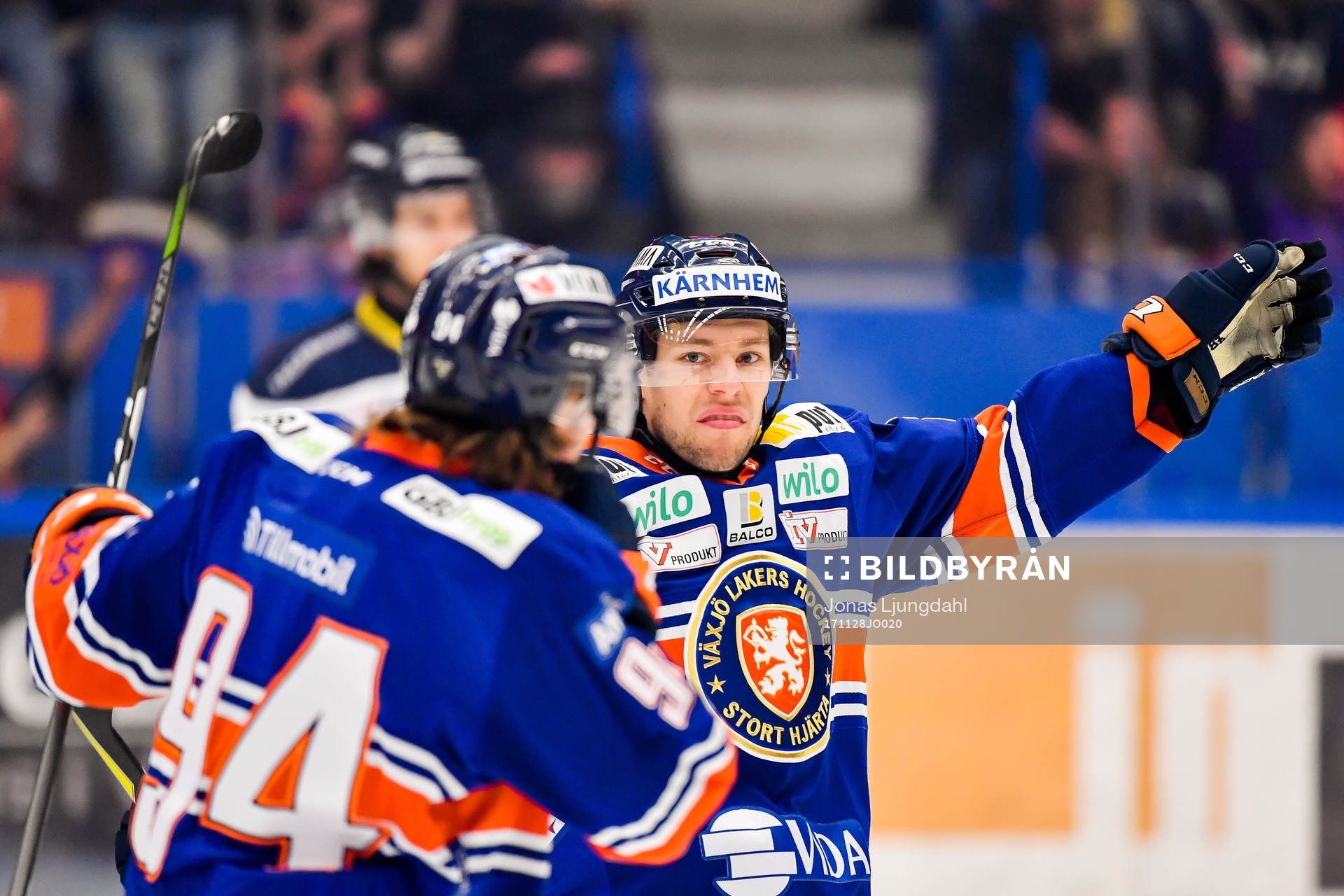 Växjös Robert Rosén jublar