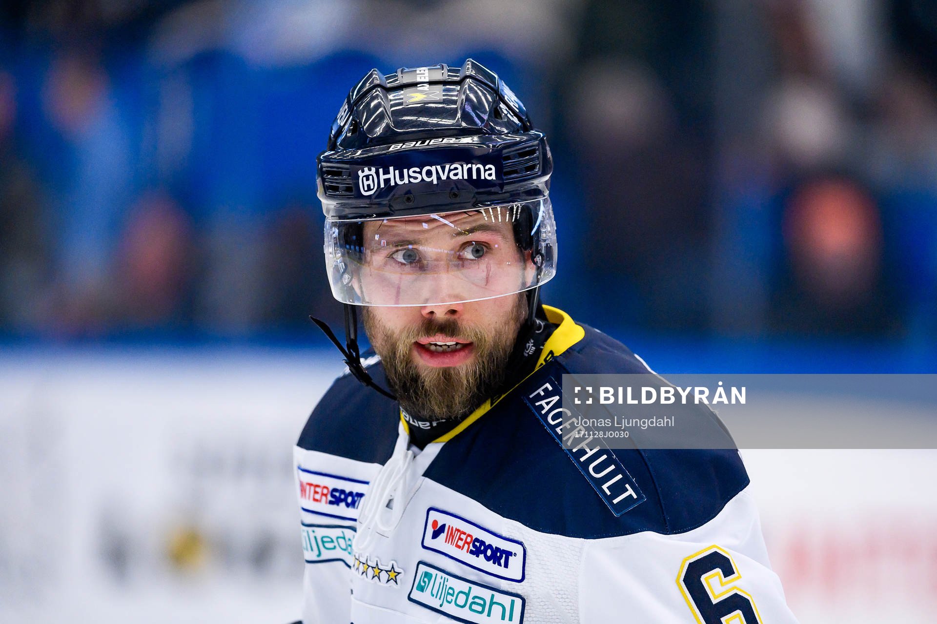 s Christoffer Persson