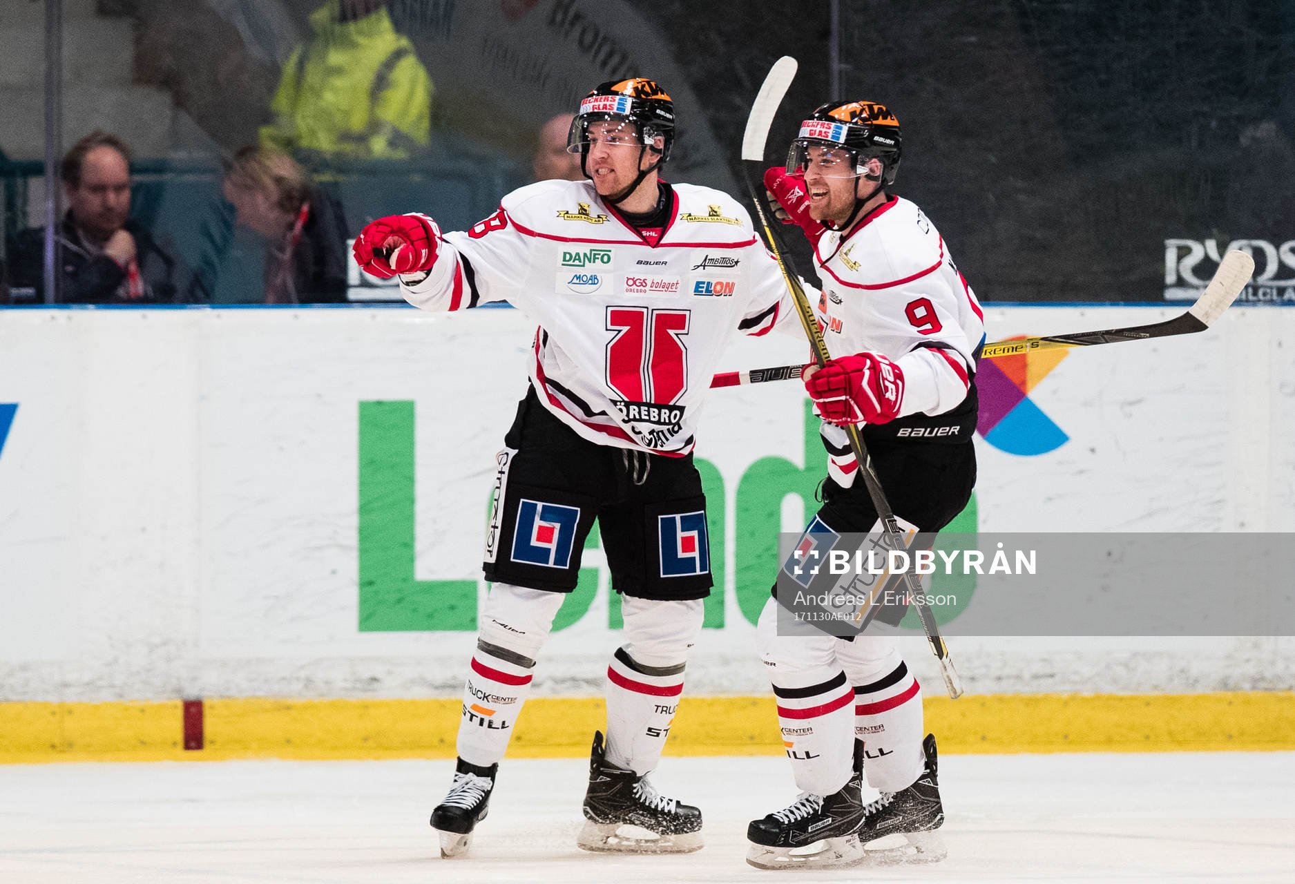 Örebros Tyson Spink jublar