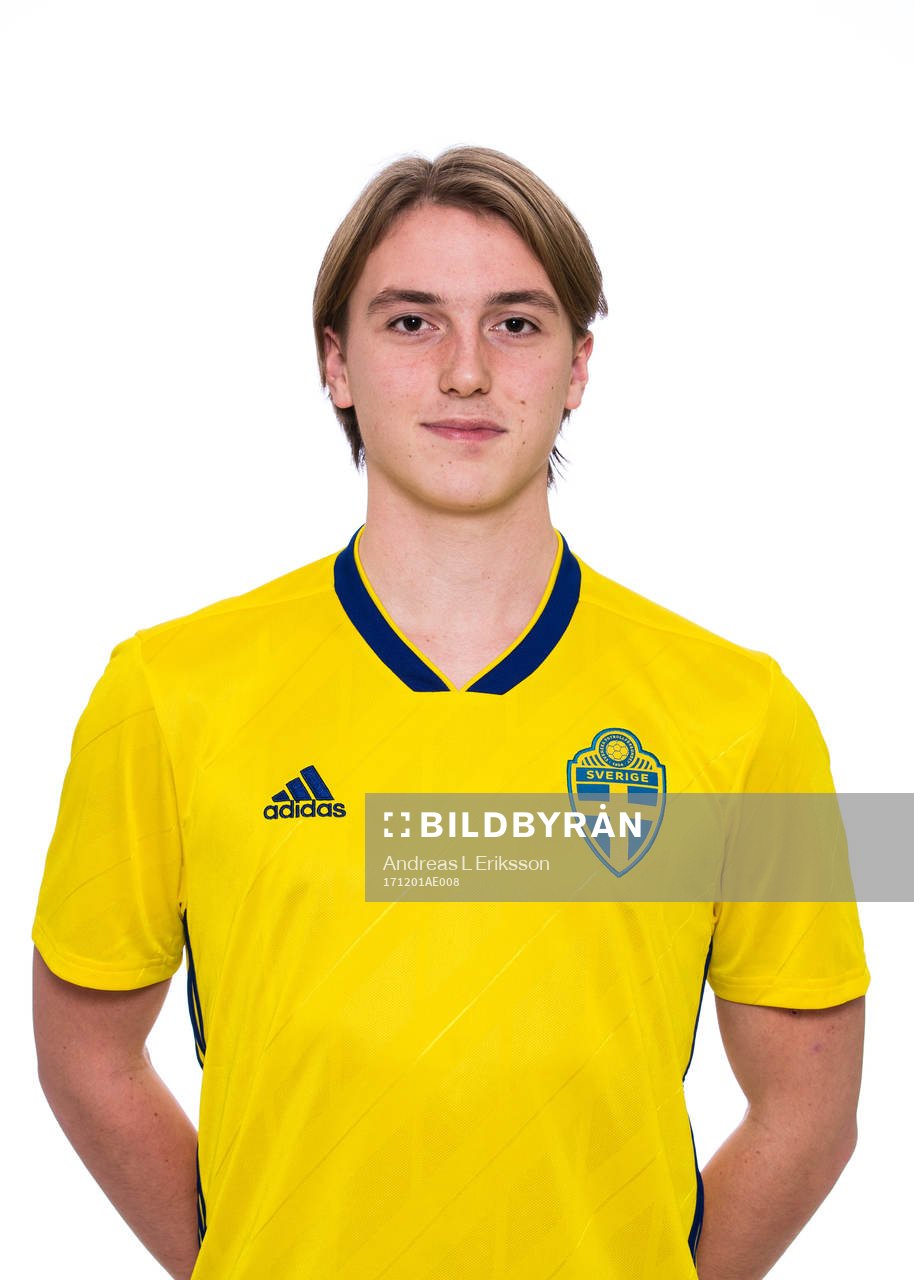 Albin Ekström i P16/01-landslaget
