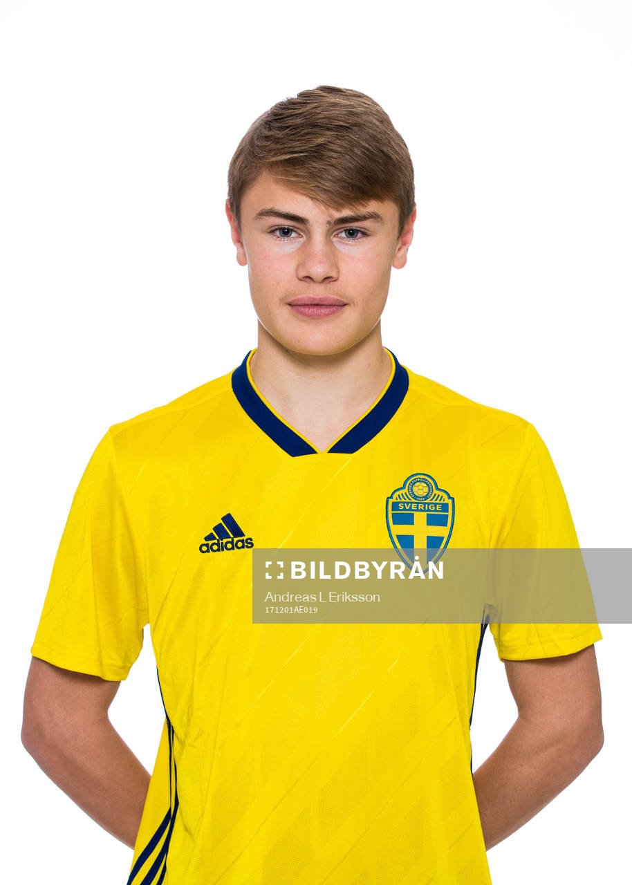 Isac Harrysson i P16/01-landslaget