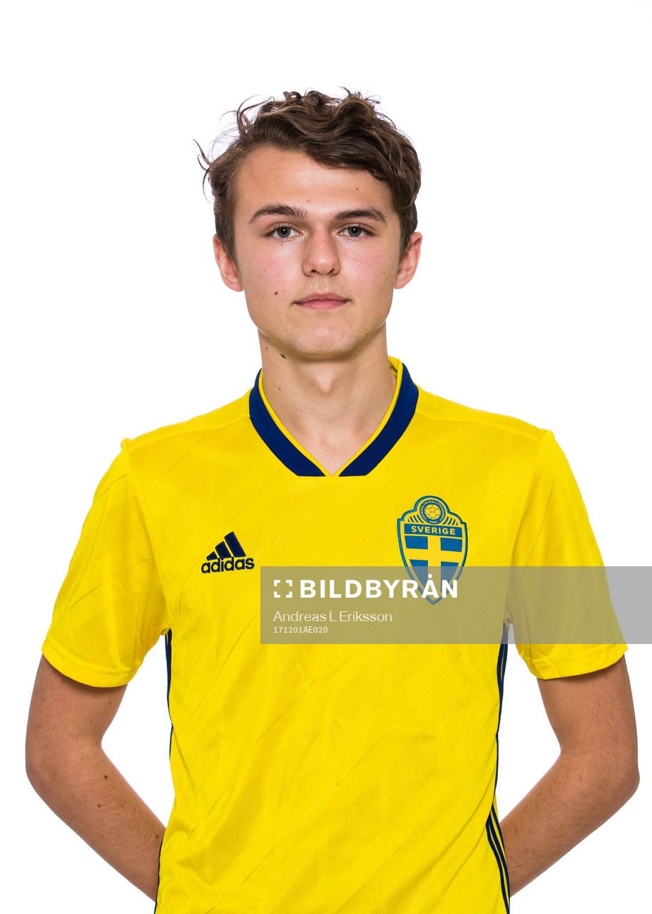 Karl Holmer i P16/01-landslaget