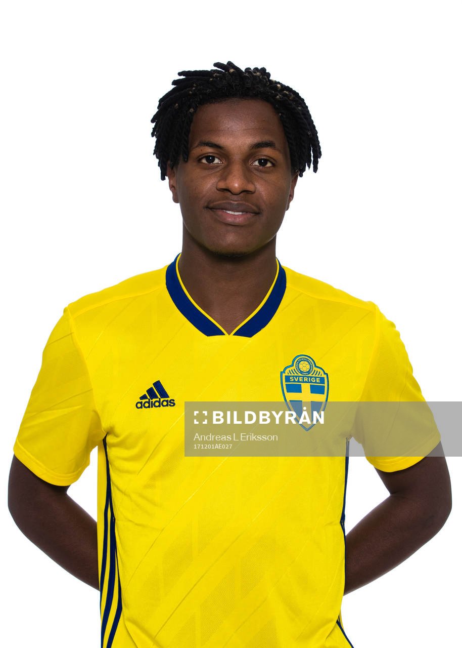 Manasse Kusu i P16/01-landslaget