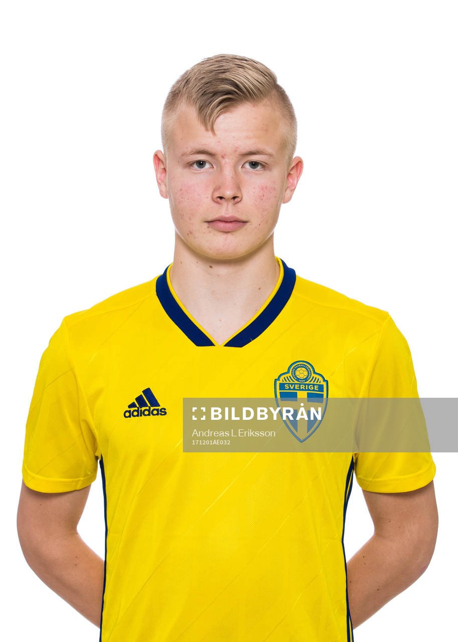 Kevin Liimatainen i P16/01-landslaget