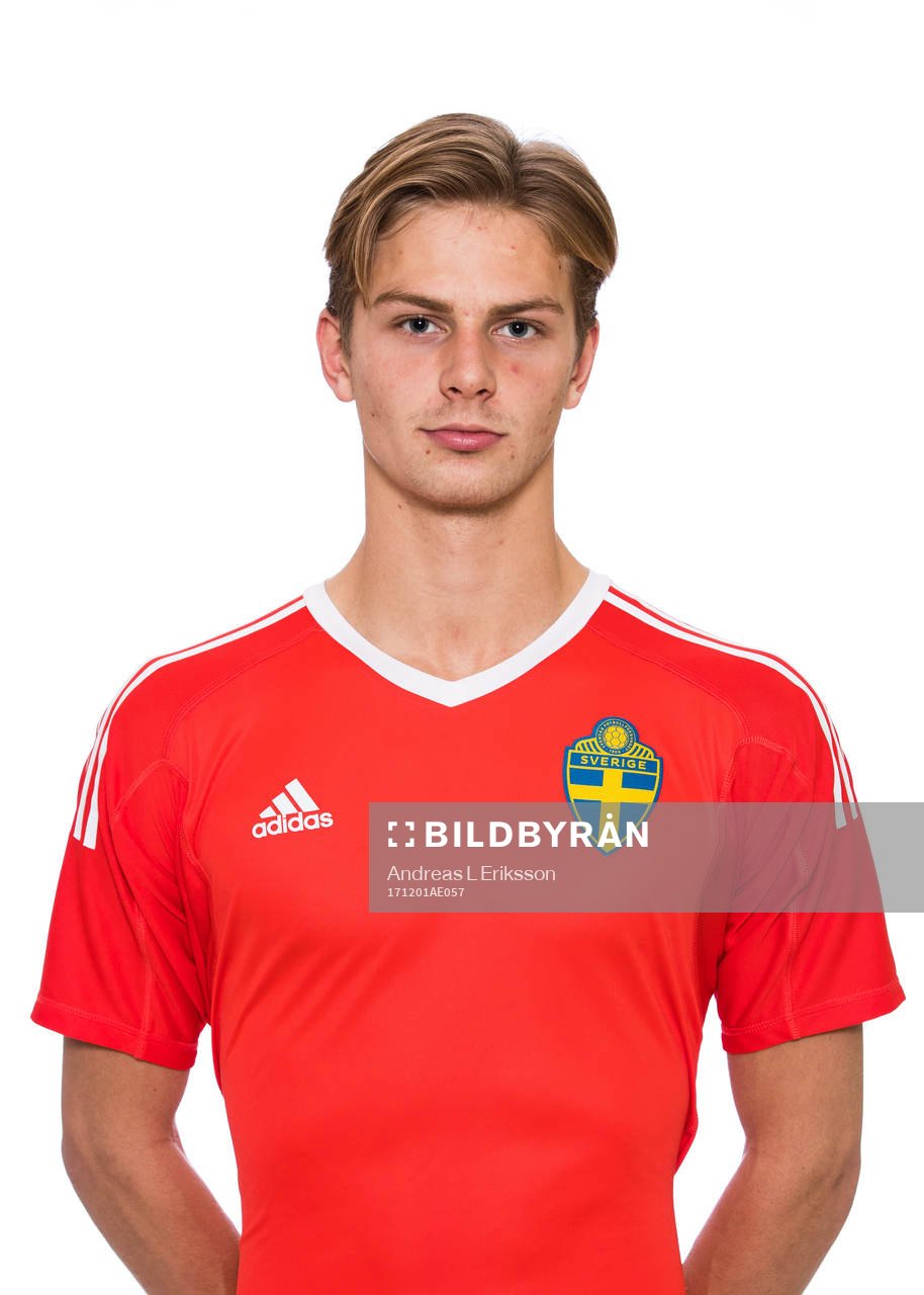 Simon Andersson i P16/01-landslaget