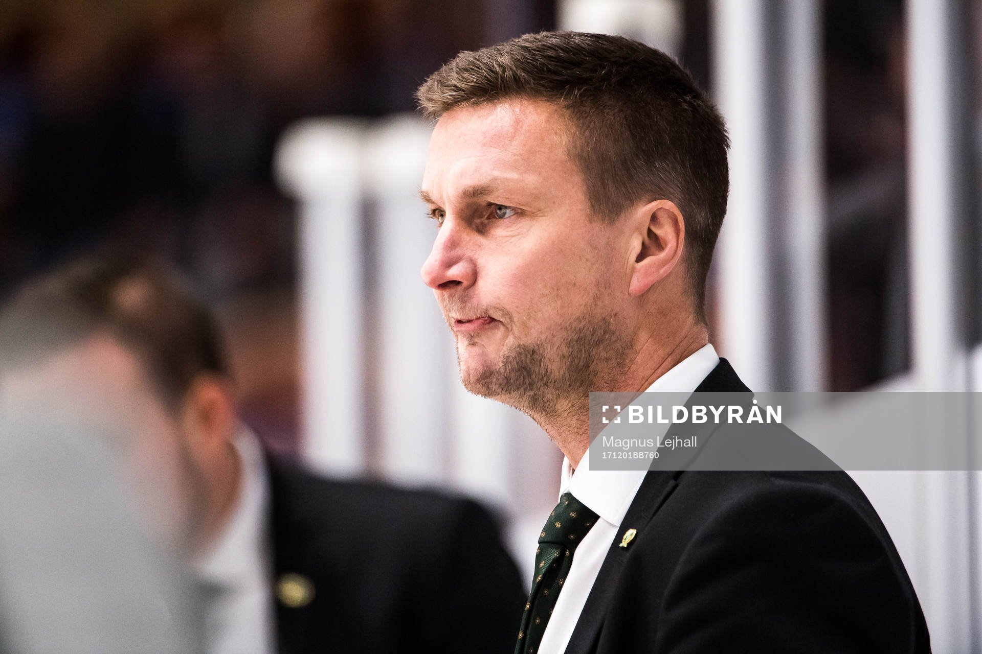 Färjestads tränare Johan Pennerborn deppar