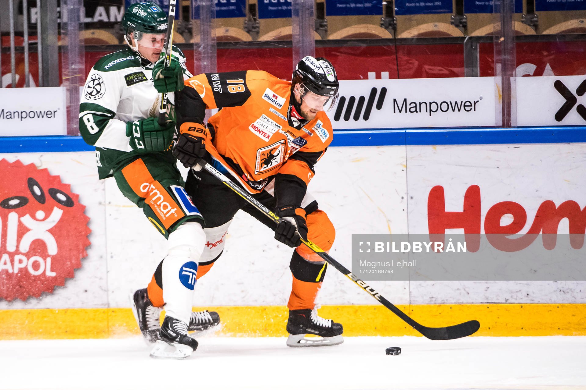 Färjestads Lucas Nordsäter  och Karlskronas Emil Larsson