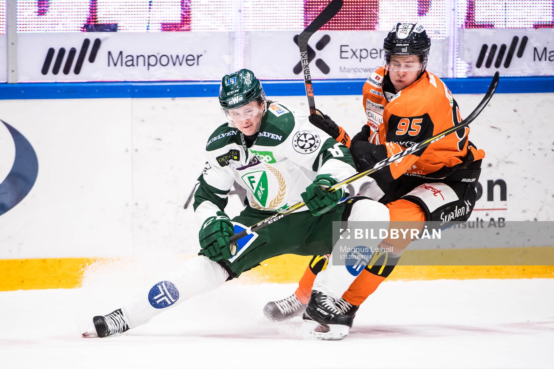 Färjestads Lucas Nordsäter och Karlskronas Carl Persson