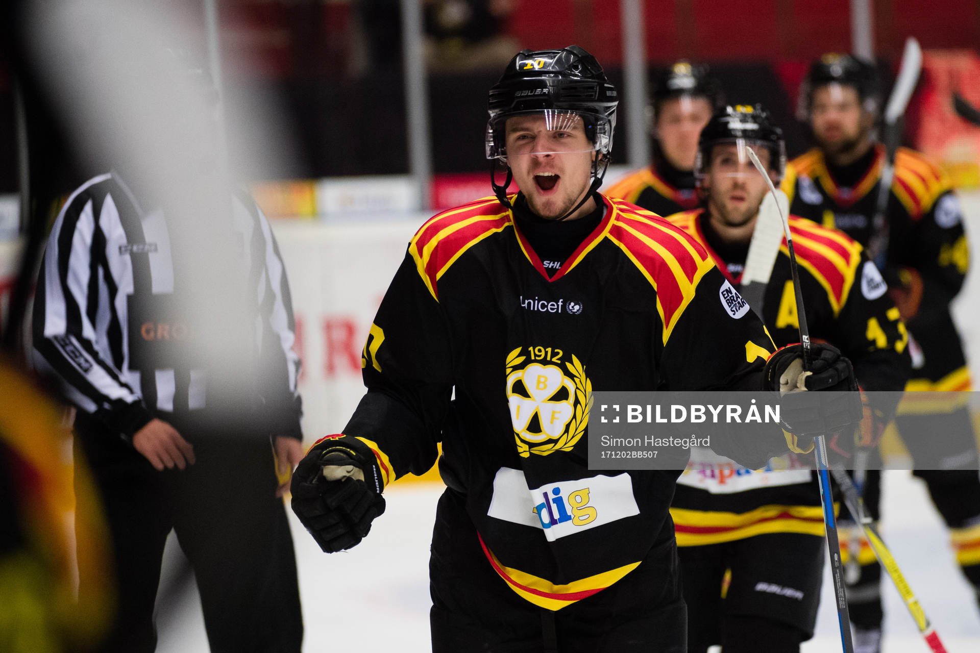 Brynäs Marcus Ersson jublar