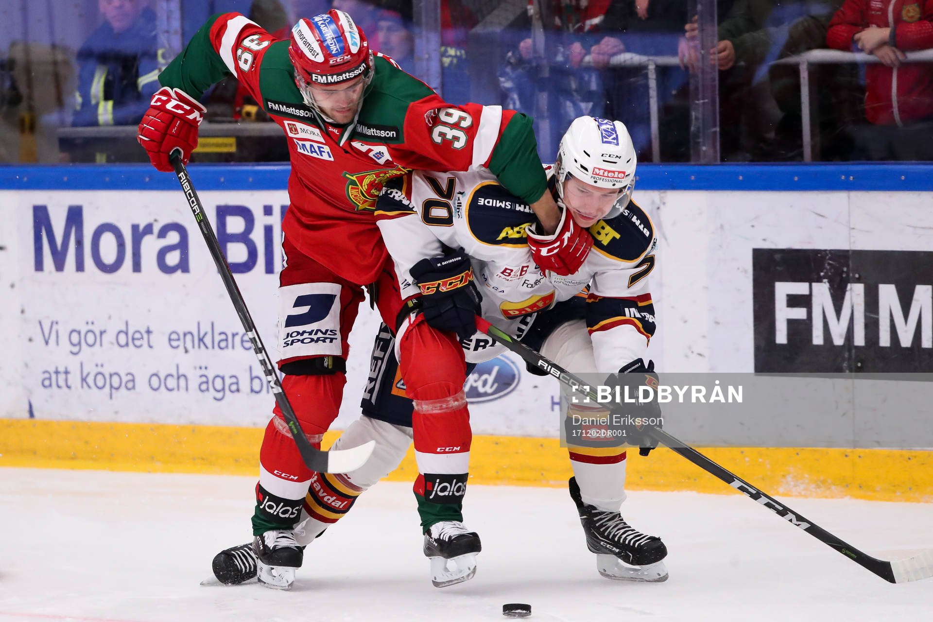 Moras Jacob Nilsson och Djurgårdens Marcus Davidsson